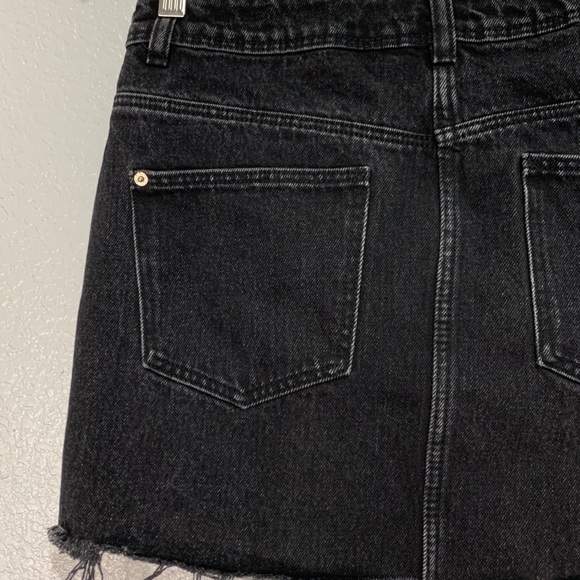 Zara Trafaluc Black Denim Mini Skirt Raw Hem - Picture 8 of 10